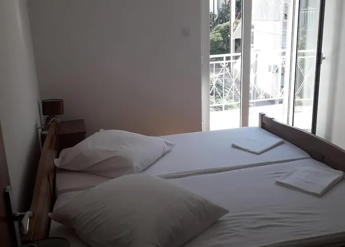 Room Makarska 7